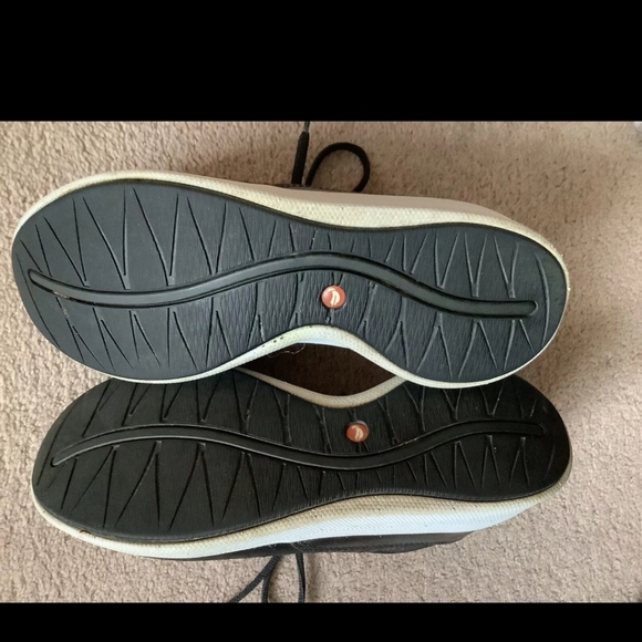 Women's Black Shoes Clarks Unstructured Size 10 New - Picture 5 of 5